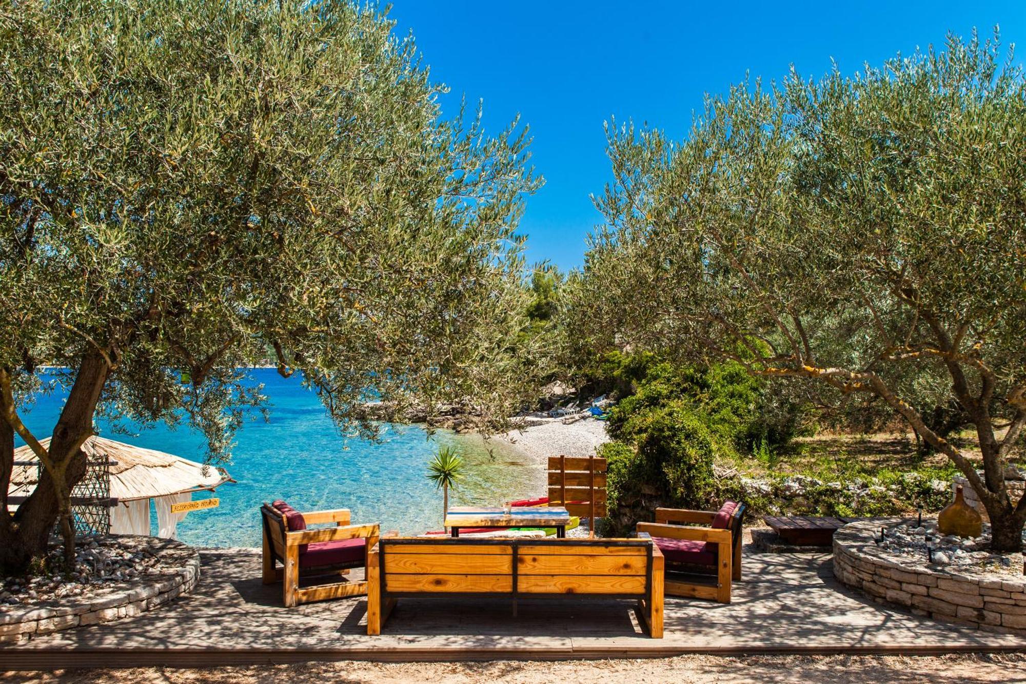 Holiday Home Sunny Side فيلا لوكا المظهر الخارجي الصورة