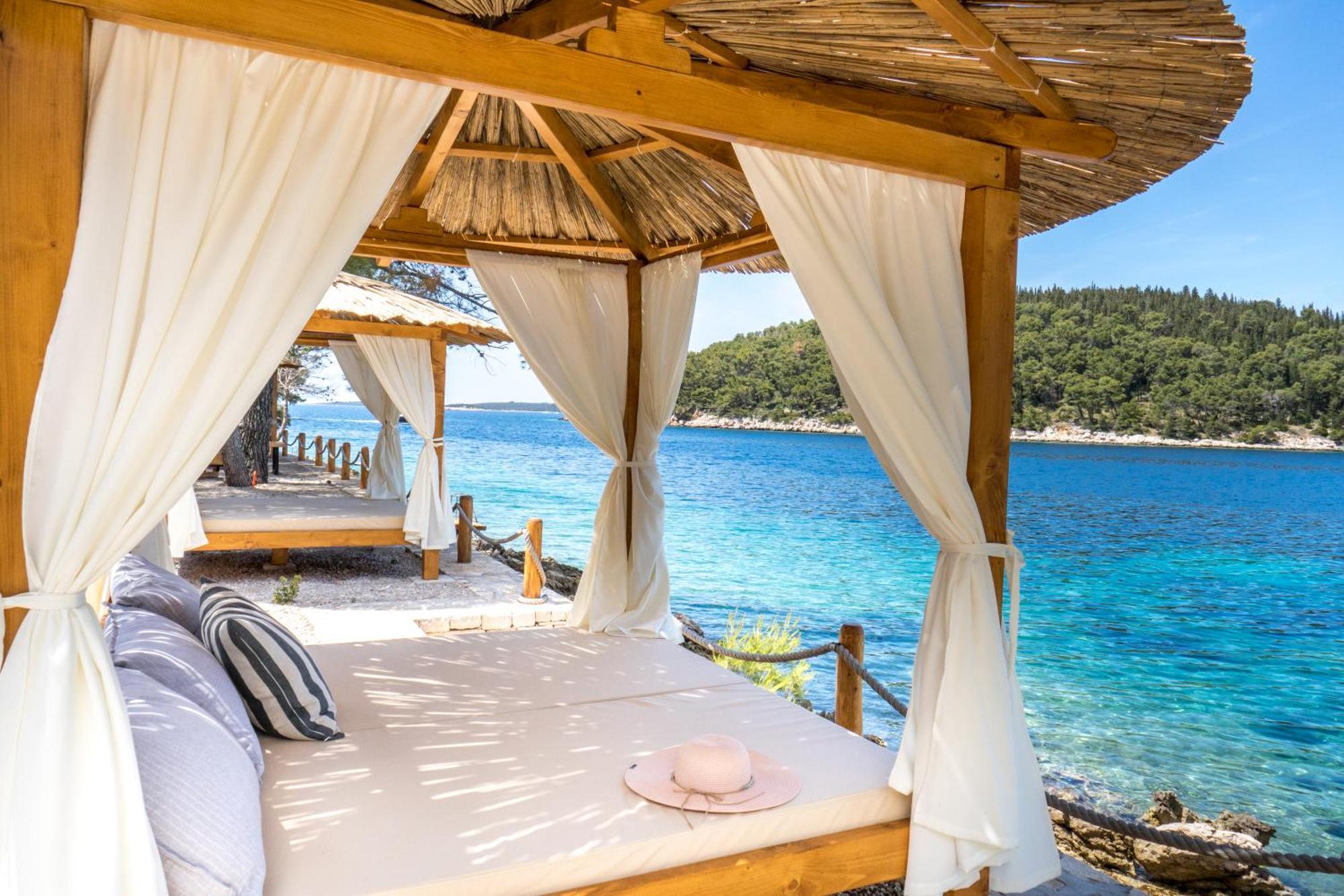 Holiday Home Sunny Side فيلا لوكا المظهر الخارجي الصورة