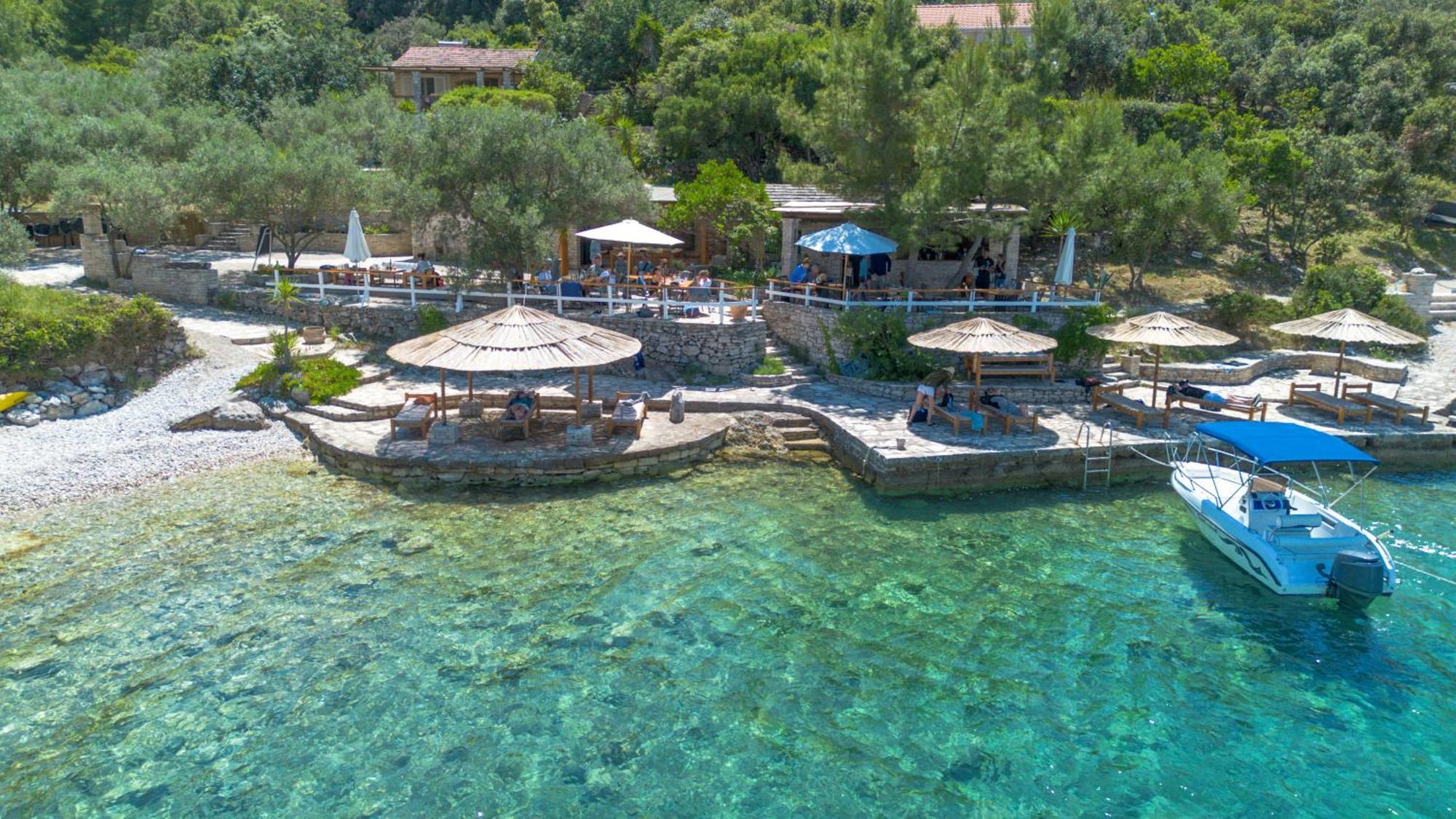 Holiday Home Sunny Side فيلا لوكا المظهر الخارجي الصورة